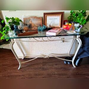 Beautiful glass cast iron table for your hallway